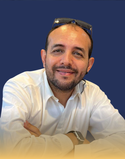 dr. miguel lópez (fundo azul) 380x350